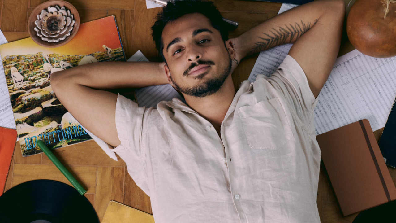  Matheus Jettar apresenta o show intimista “Diários”, em São Paulo
